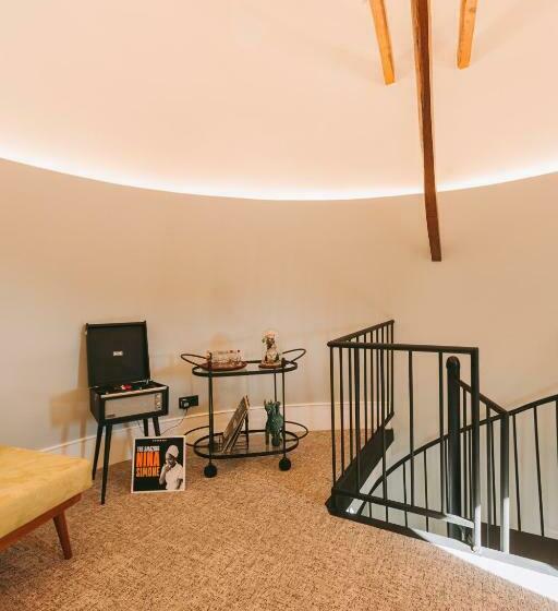 سوییت دوبلکس, 1908 Lisboa