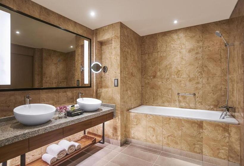 جناح, Amari Johor Bahru