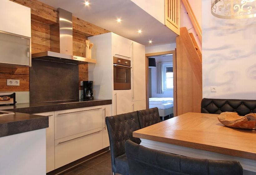 آپارتمان دلوکس 3 خوابه, Avenida Mountain Resort By Alpin Rentals Incl Summercard