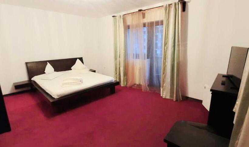 آپارتمان لوکس 1 خوابه, Casa Frent