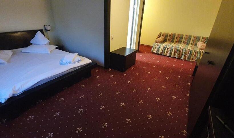 סטודיו סטנדרט עם מרפסת, Casa Frent