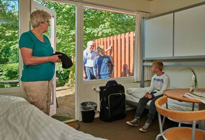 Quarto Quádruplo Standart Casa de Banho Partilhada, Danhostel Aarhus