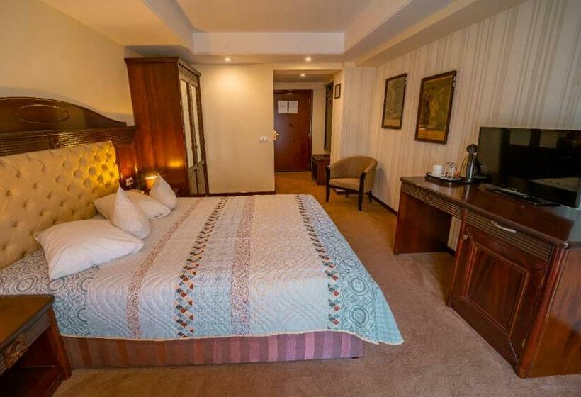 חדר סטנדרט, Perla