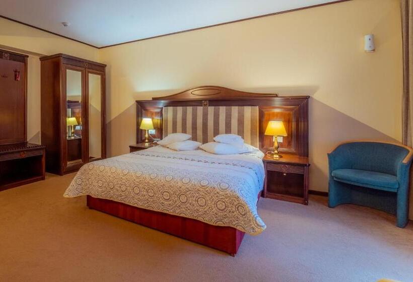 חדר סטנדרט מותאם לאדם עם מוגבלויות, Perla