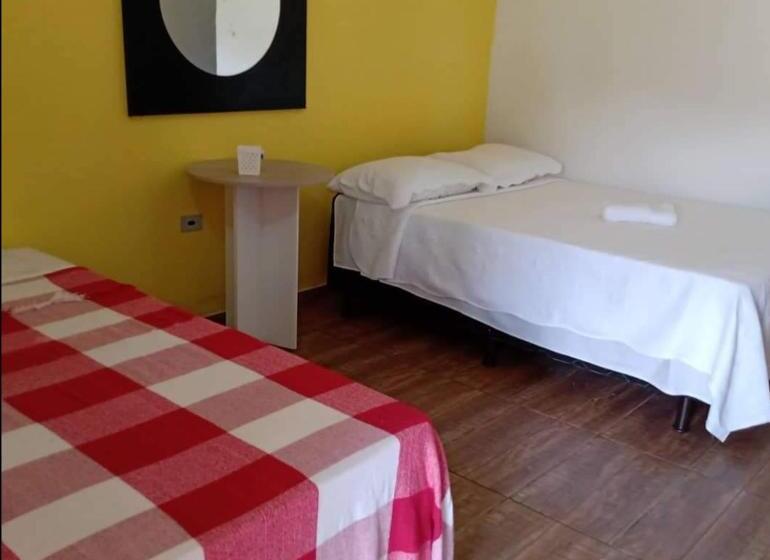 家庭间, Pousada Alto Da Serra