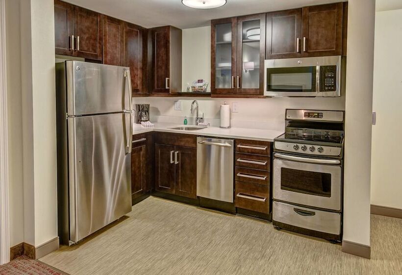 جناح لذوى الاحتياجات الخاصة, Residence Inn By Marriott Blacksburg University