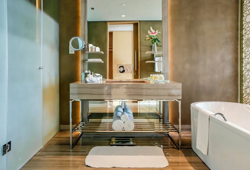 Полулюкс, Rixos Premium Dubai Jbr