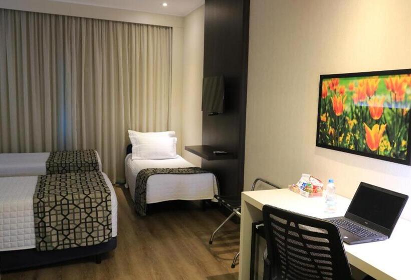 スタンダードトリプルルーム, Transamerica Executive Taboao Morumbi