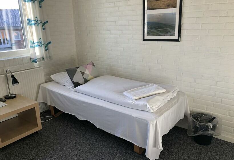 חדר סטנדרט חדר אמבטיה משותף, Koncept