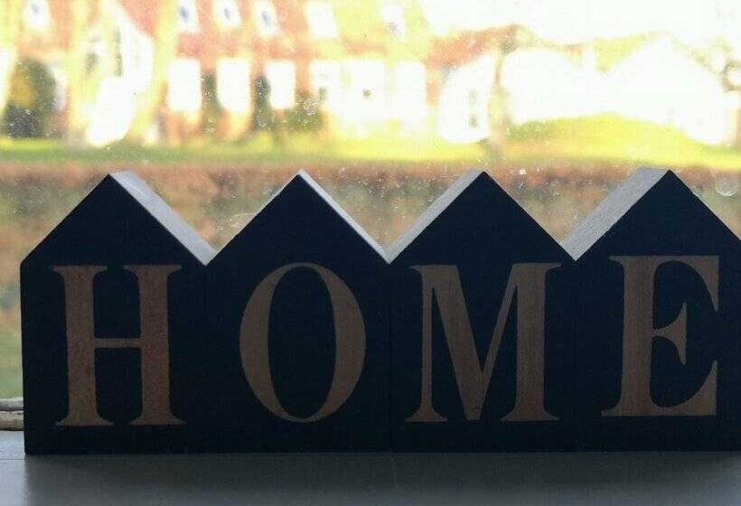 חדר סטנדרד יחיד חדר אמבטיה משותף, Koncept