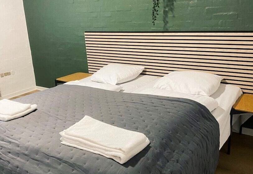 חדר סטנדרט, Koncept