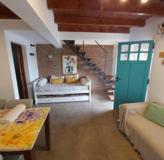 Chalet, Hospedaje Los Cardones