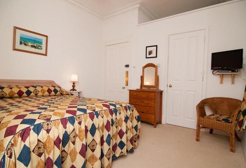 Номер Стандарт, Kilmichael House