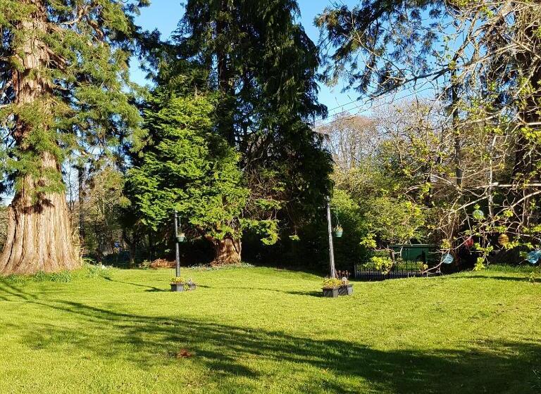 Номер Стандарт, Kilmichael House