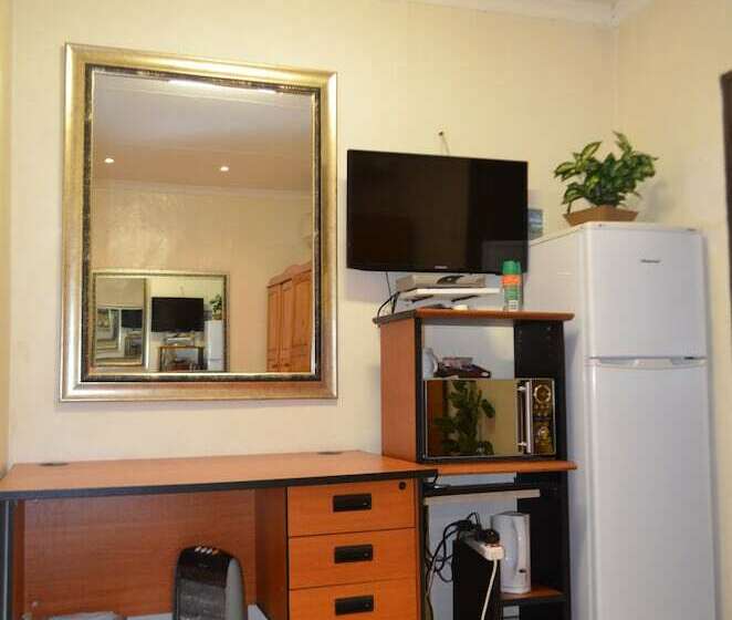 Семейный Номер, Zebra Guesthouse