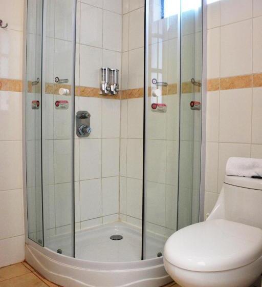 3-Bett-Standardzimmer, Hostal Valle Mistral