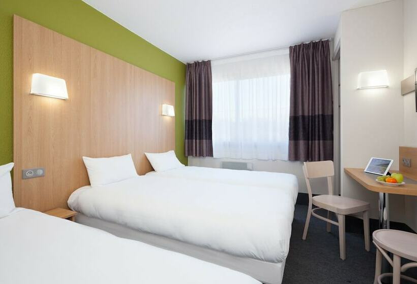 标准三人间, B&b Hotel Nîmes Ville Active, Parking Sécurisé Gratuit