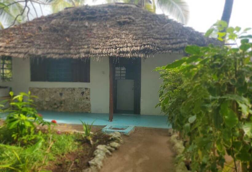 غرفة قياسية, Fontaine Garden Village