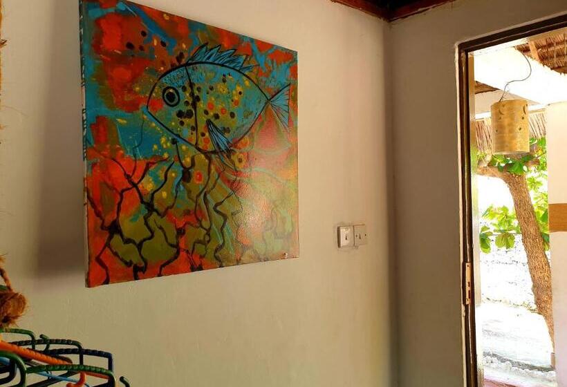 جناح جونيور مزوَّد بتراس, Fontaine Garden Village