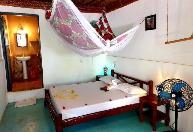 جناح جونيور مزوَّد بتراس, Fontaine Garden Village