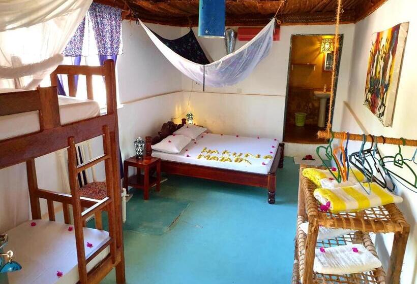 جناح جونيور مزوَّد بتراس, Fontaine Garden Village