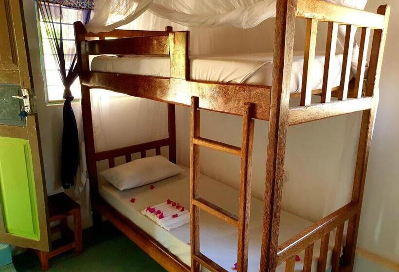 جناح جونيور مزوَّد بتراس, Fontaine Garden Village