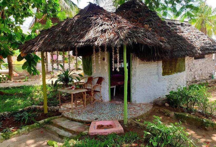 بنجلو ديلوكس, Fontaine Garden Village