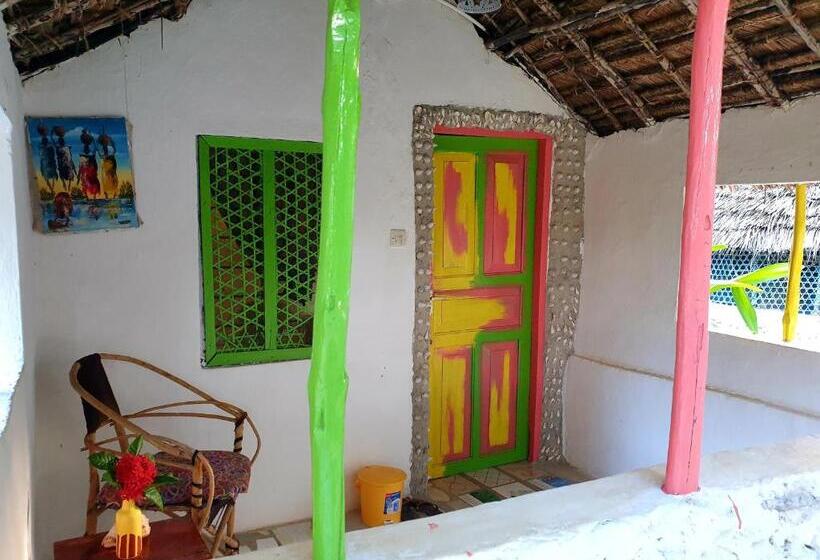 بنجلو قياسى, Fontaine Garden Village