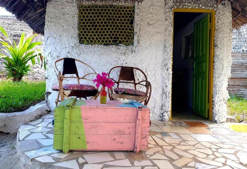 بنجلو قياسى, Fontaine Garden Village