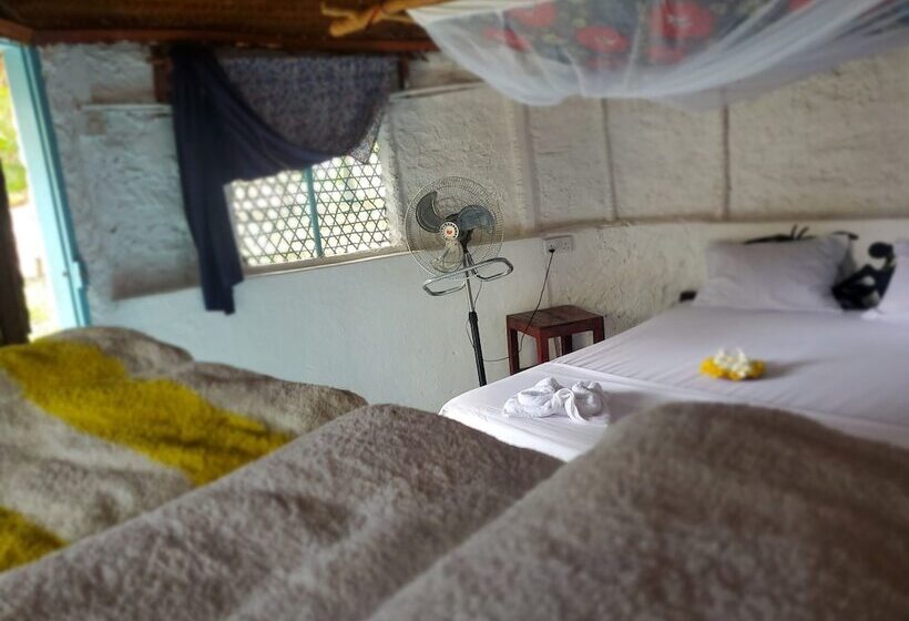 غرفة قياسية, Fontaine Garden Village