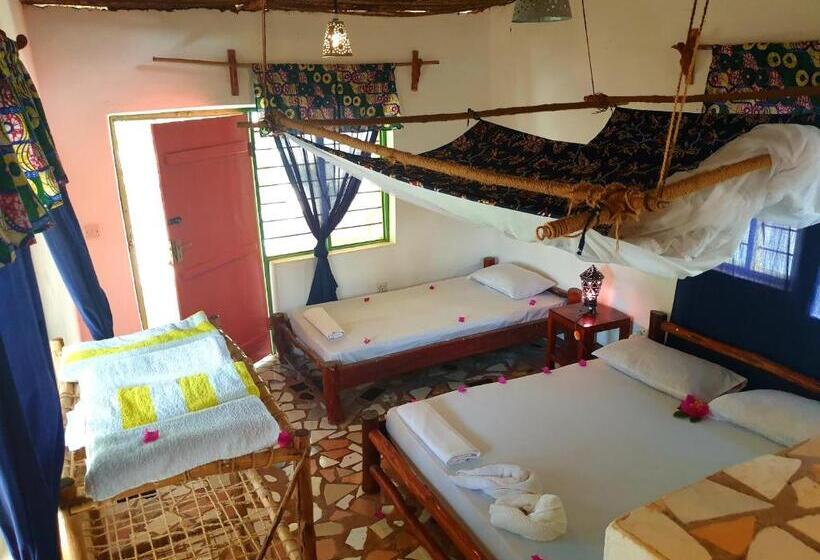 بنجلو قياسى مطلّ علي الحديقة, Fontaine Garden Village