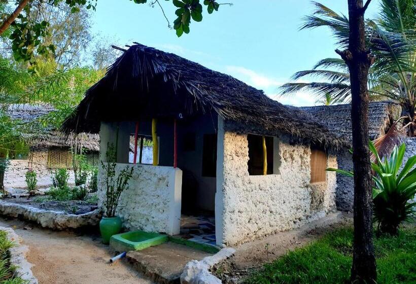 بنجلو قياسى, Fontaine Garden Village