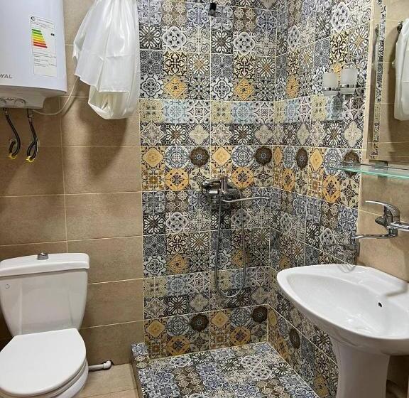 Quarto Estandar, Legende