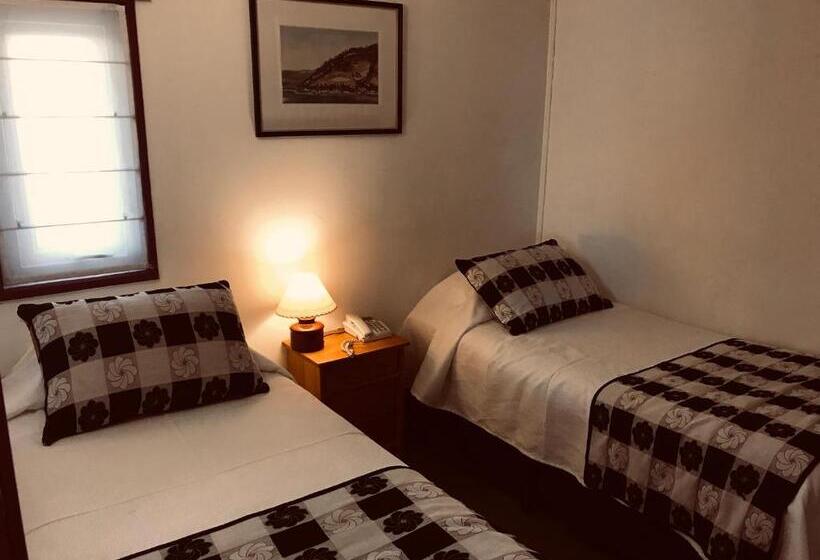 اتاق استاندارد چهار تخته, Luanco