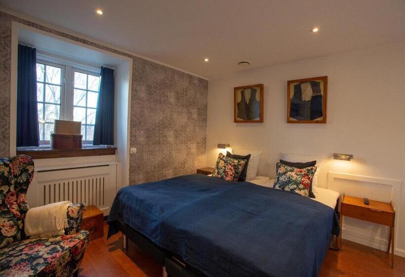 جناح جونيور, Rørvig Centret