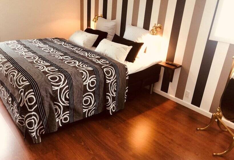 جناح جونيور, Rørvig Centret