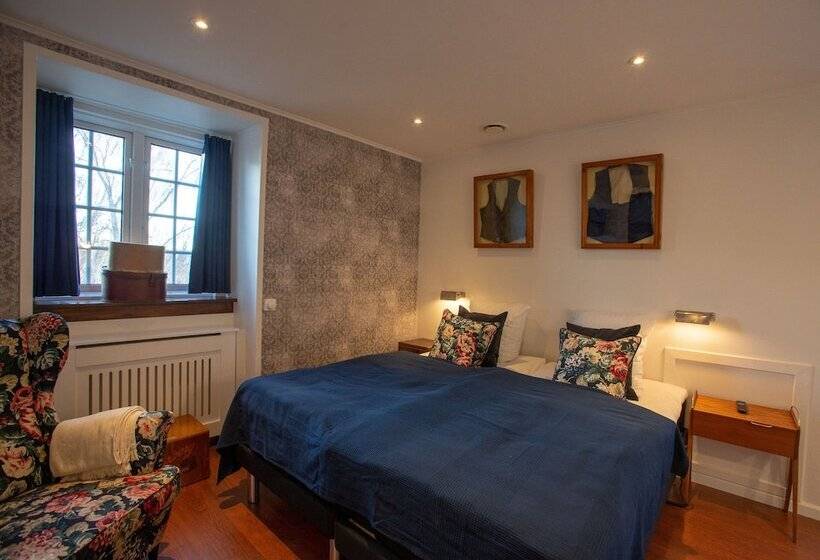 جناح جونيور, Rørvig Centret