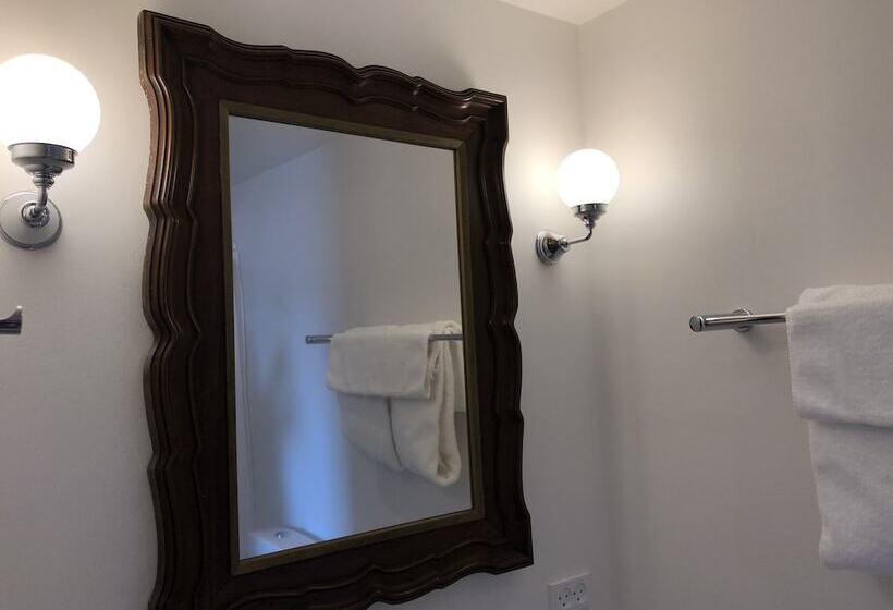 جناح جونيور, Rørvig Centret