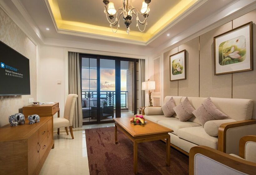 디럭스 스위트 바다 전망, Wyndham Hainan Clearwater Bay Resort