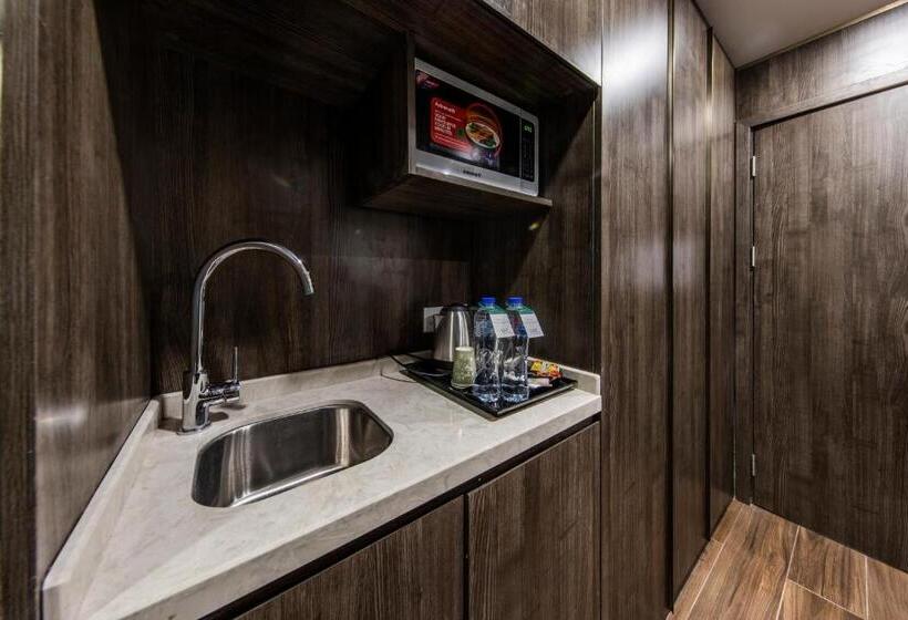 标准工作室, Lily Hotel Suite Hofuf
