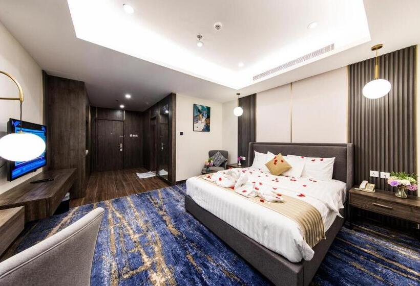 带大床的标准工作室, Lily Hotel Suite Hofuf