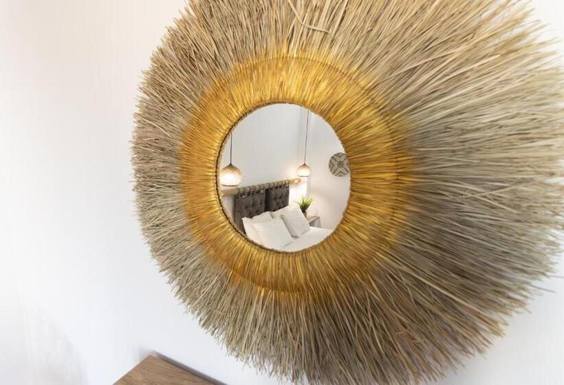 סטודיו סטנדרט נוף לים, Olga Studios