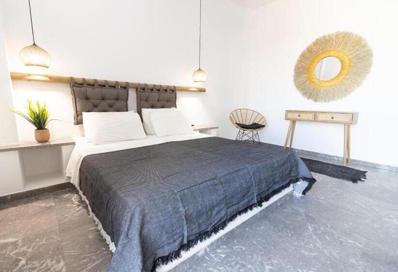 סטודיו סטנדרט נוף לים, Olga Studios