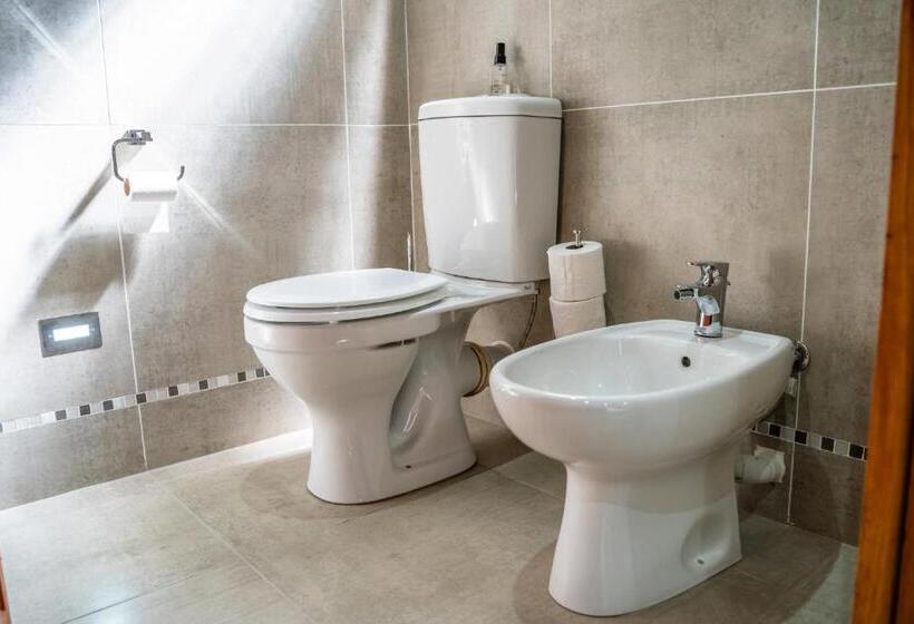 جناح, Annvilla Guesthouse