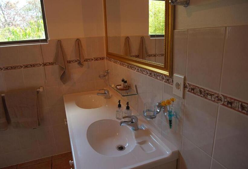 1ベッドルームドゥプレックスアパートメント, Easy Five Guest House