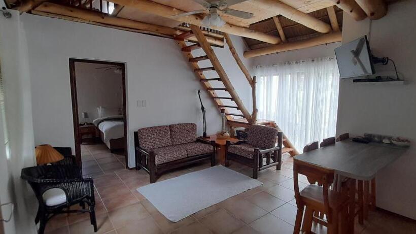 1ベッドルームドゥプレックスアパートメント, Easy Five Guest House