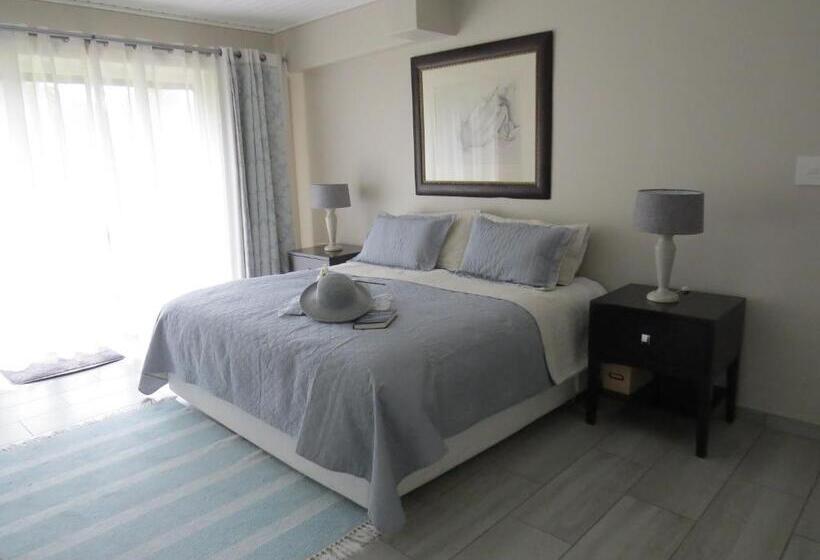 キングサイズベッドのデラックスルーム, Easy Five Guest House