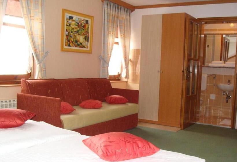 غرفة قياسية ثلاثية, Pansion Maltar Varaždin