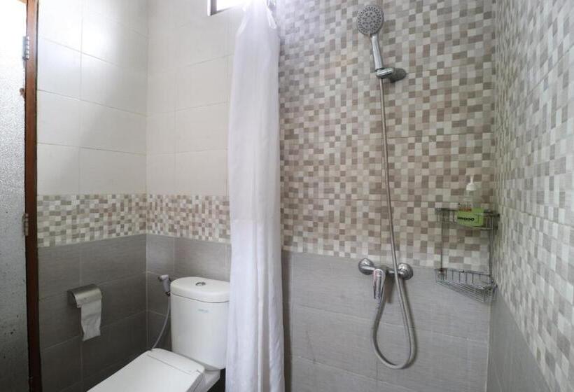 غرفة ديلوكس, Cove Raddeyapa