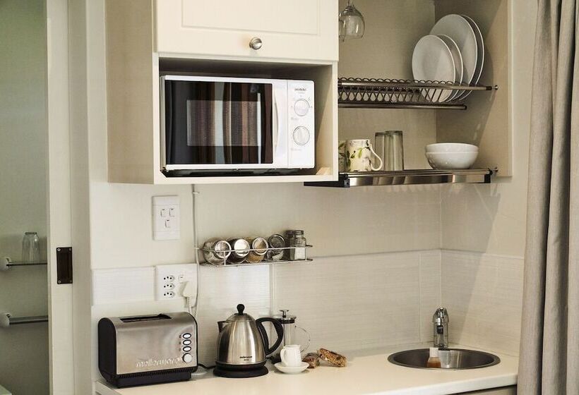 غرفة قياسية, Raptor Rise